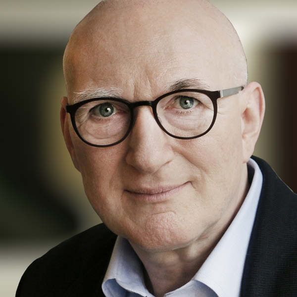 08_schmidt-hillebrand_600x600 Portraitfoto von Jürgen Schmidt-Hillebrand